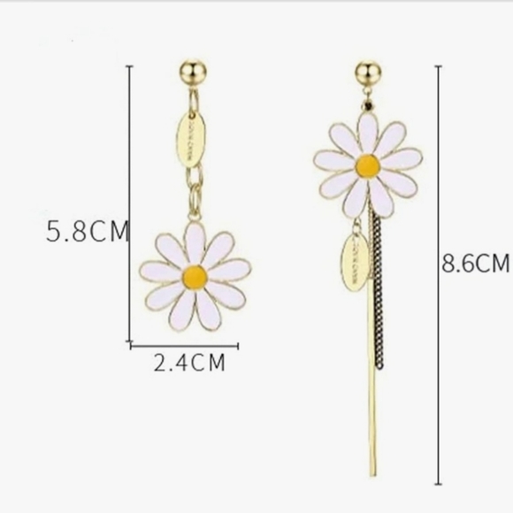 Gold-plated white and yellow Daisy earrings with silver post BOGO - Picture 10 of 13